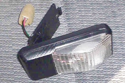 removing the interior light from 2000 Nissan frontier nissan frontier interior light